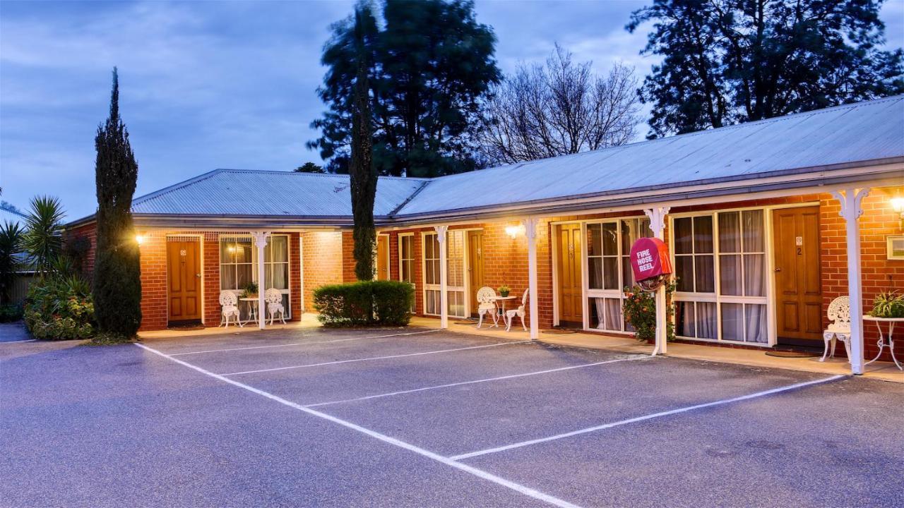 Jolly Swagman Motor Inn ユーロア エクステリア 写真
