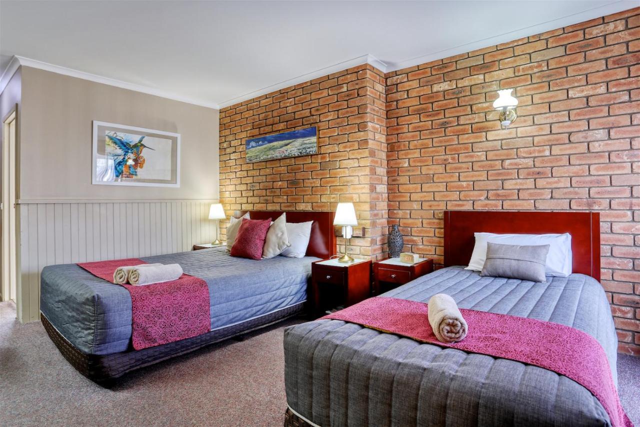 Jolly Swagman Motor Inn ユーロア エクステリア 写真